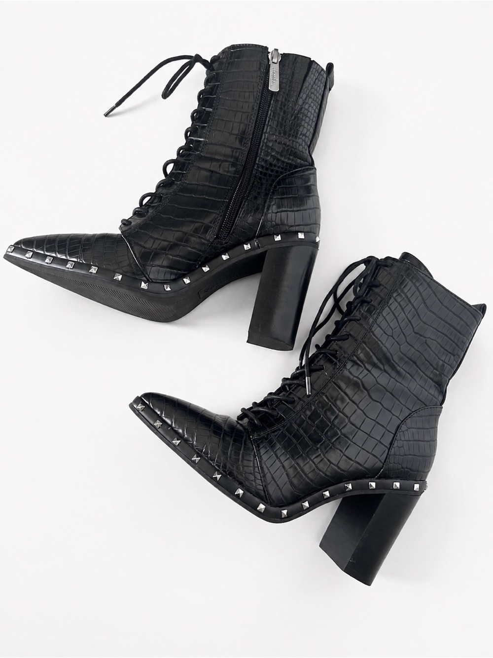 Charles by Charles David Duffy Black Croc Studded Lace-Up Pointed Boots 7M